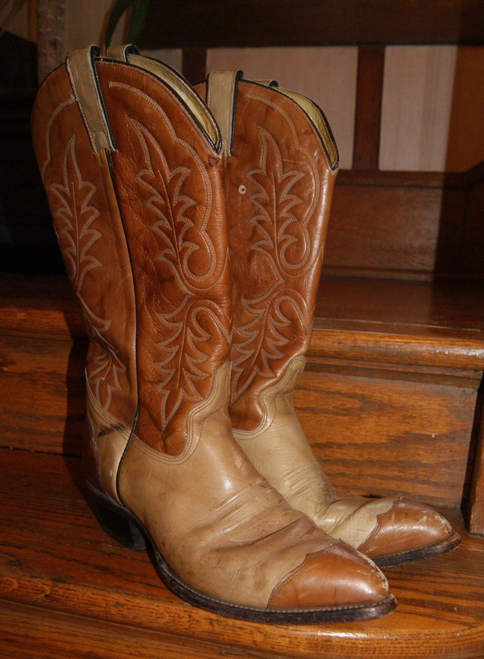 VTG Imperial Cowboy Boots Western Wingtip Men's 11 D Two-tone Brown Leather USA